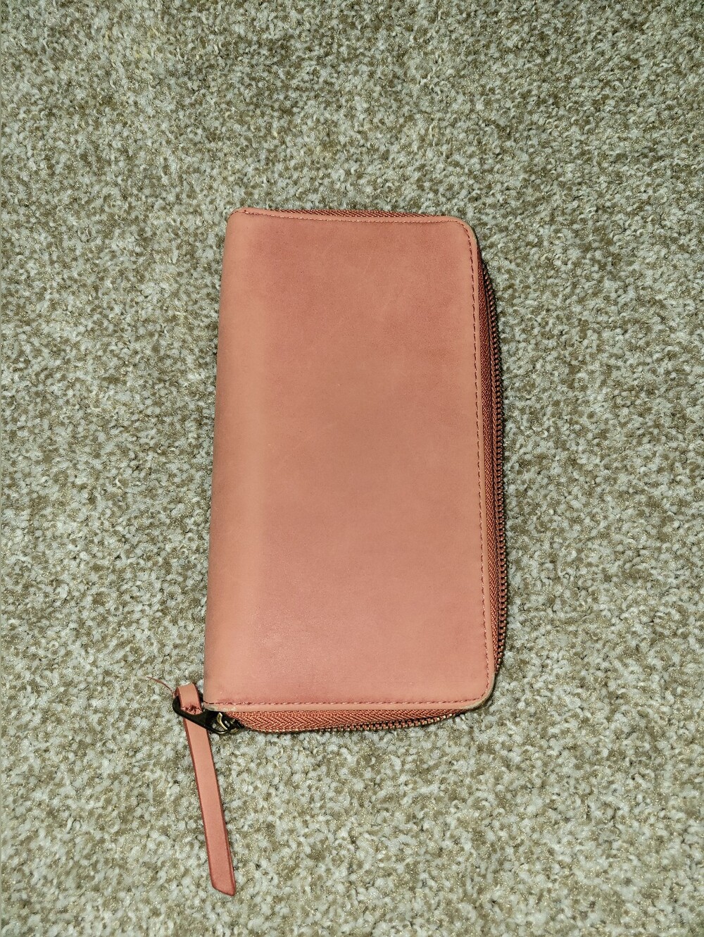 Universal Thread Zip Wallet Card Holder